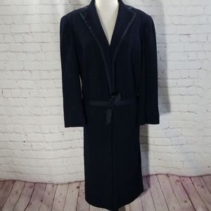 The Halle Brothers Co Navy Blue Sweater Coat